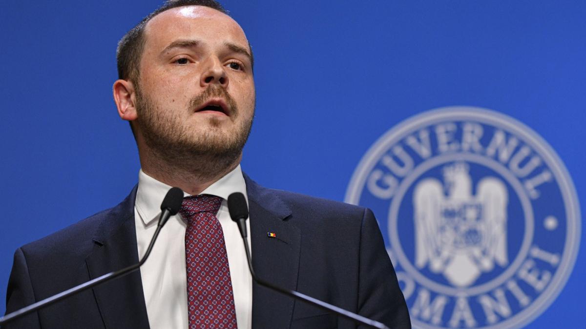 alexandru rogobete anunta controale la clinicile private din intreaga tara multe functioneaza la parterul unui bloc