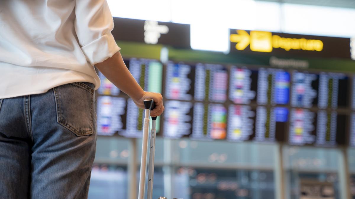 schimbari in calatoriile cu avionul incepand de astazi primul aeroport din romania care aplica noul sistem ees