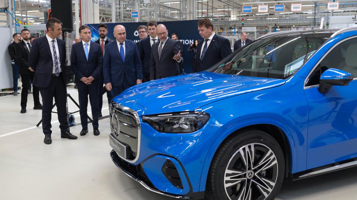 orasul din romania unde tocmai s a deschis o noua fabrica mercedes benz ilie bolojan aceste investitii inseamna locuri de munca