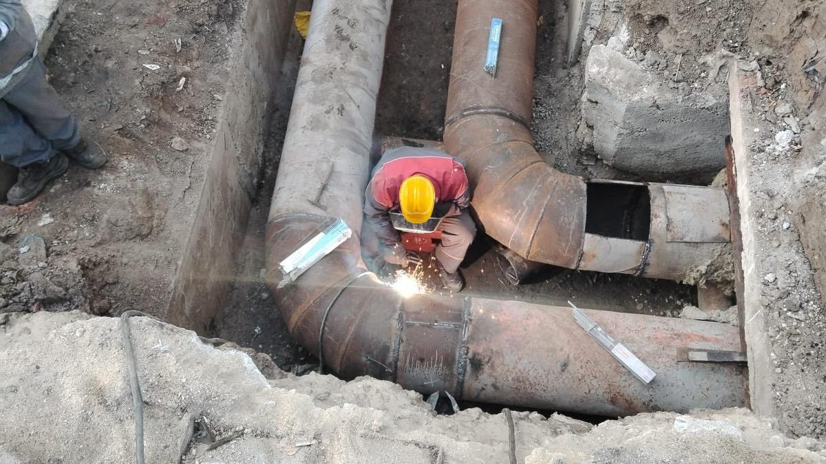 peste 500 de blocuri si doua spitale raman fara apa calda si caldura se finalizeaza lucrarile de modernizare a retelei termice