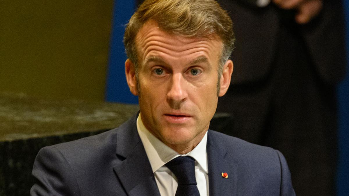 politico macron da vina pe fortele politice de opozitie pentru haosul politic din tara