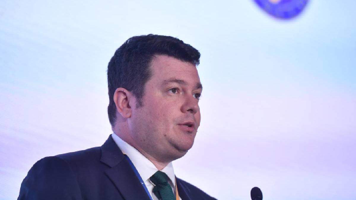 premiera romaneasca nuclearelectrica livreaza combustibil nuclear in argentina