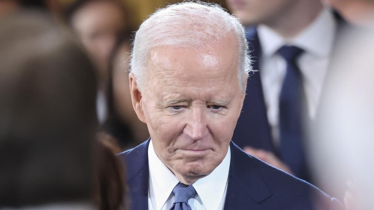 joe biden l a felicitat pe donald trump dupa semnarea acordului de pace din gaza