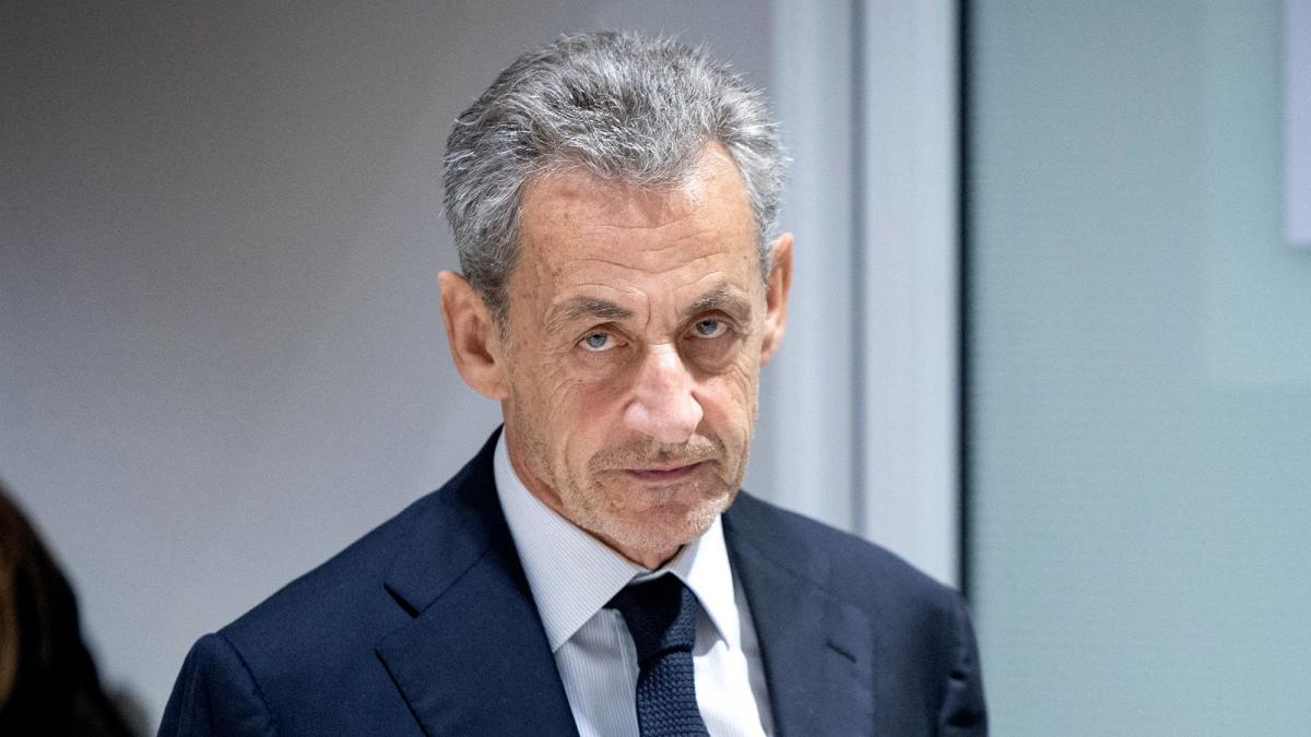 nicolas sarkozy va fi cazat in singura inchisoare din paris la sante cum arata celulele din aripa vip si de ce este numita asa