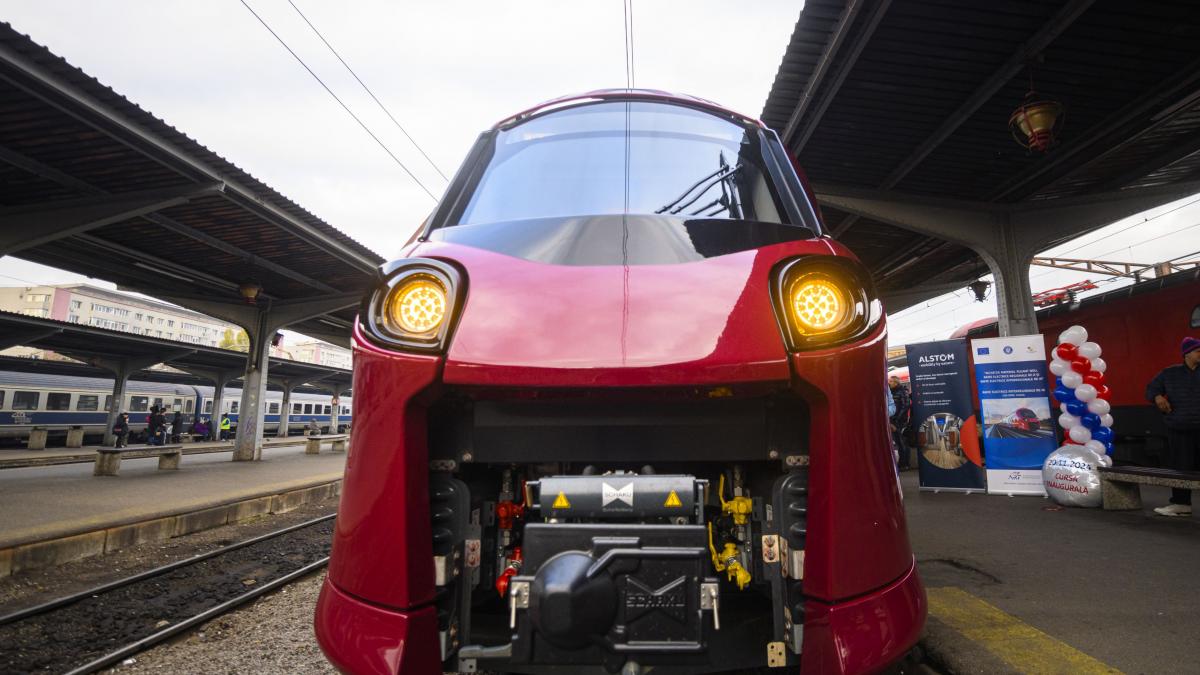 noua trenuri coradia vor ajunge in romania pana la sfarsitul anului restul vor fi livrate pana in mai 2026