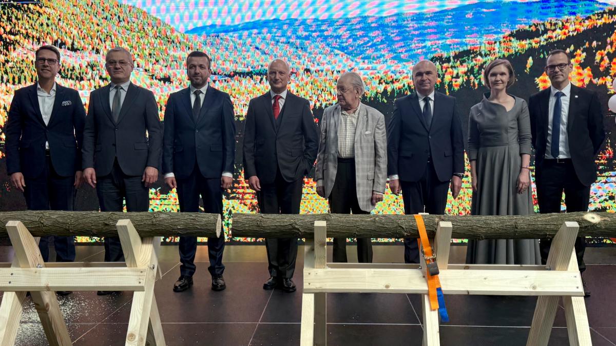 orasul din romania unde tocmai s a deschis o noua fabrica e prima unitate stihl de acest fel din lume vor fi create 700 de joburi