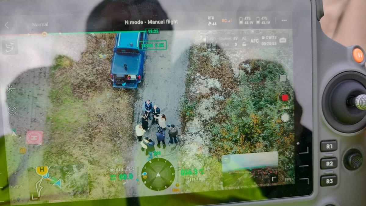 prima actiune cu drone a garzii de mediu la sintesti unde se ard tone de gunoaie imaginile vor fi probe in dosare