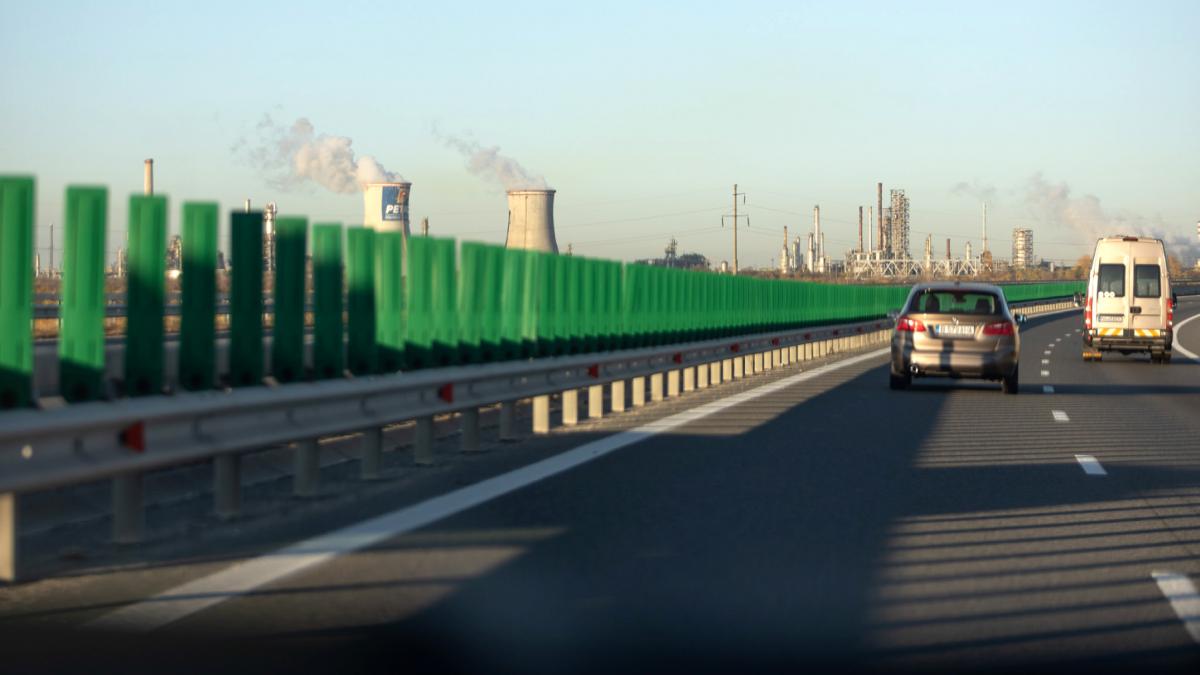 soferii nu vor putea plati online pentru rovinieta si prin sms pentru peaj in acest weekend cat va sta inchis sistemul