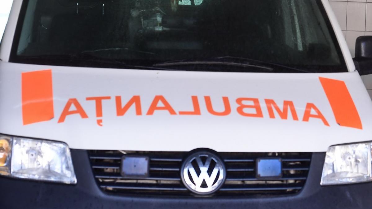 un barbat si a dat foc in curtea spitalului de oncologie din timisoara pierduse la pariuri banii pentru tratamentul sotiei