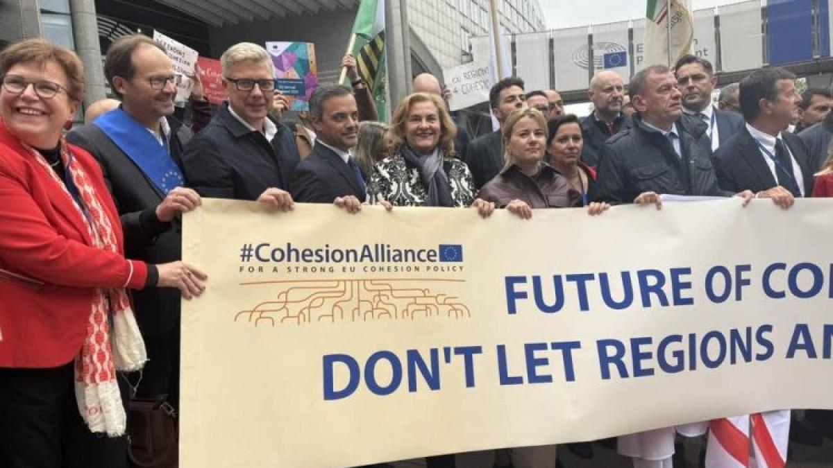 maria grapini la mitingul pro coeziune sociala totdeauna voi sustine politici sociale pentru o viata mai buna