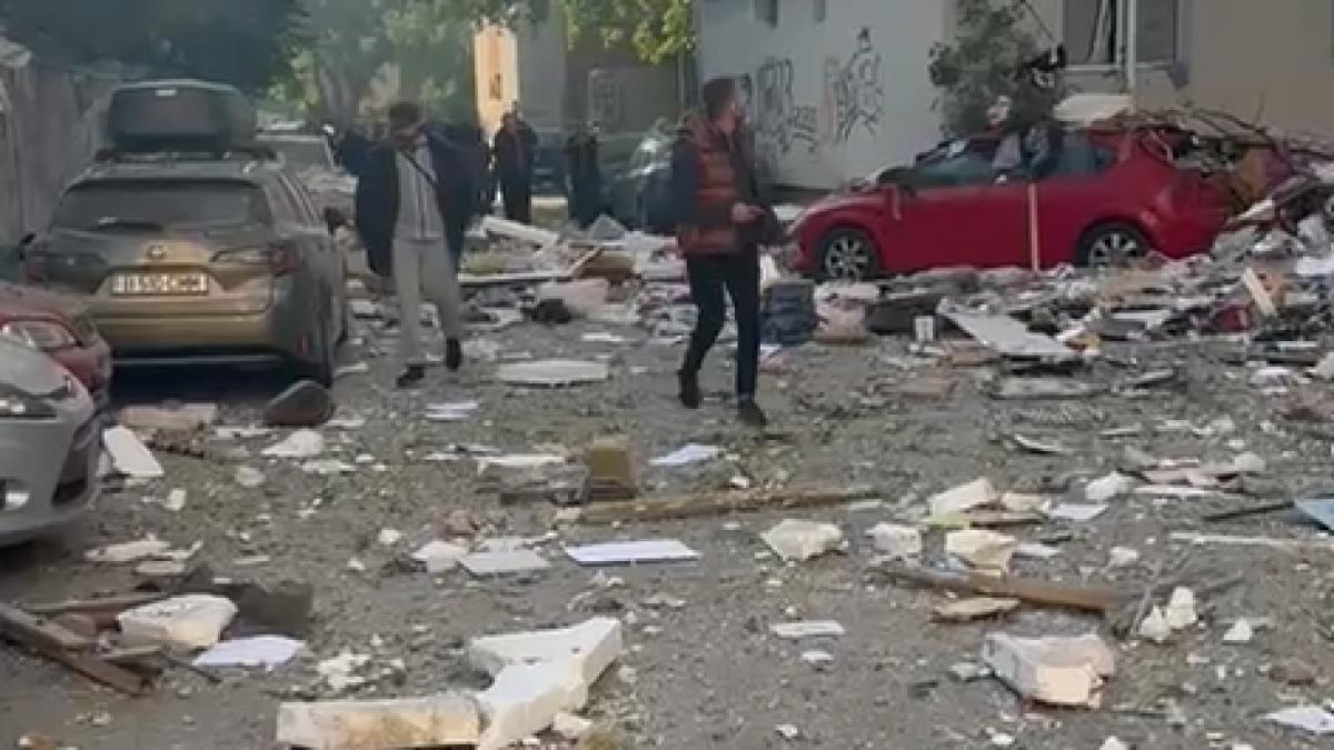 ministerul sanatatii a organizat un flux medical pentru locatarii evacuati dupa explozia din rahova si care necesita tratamente cronice