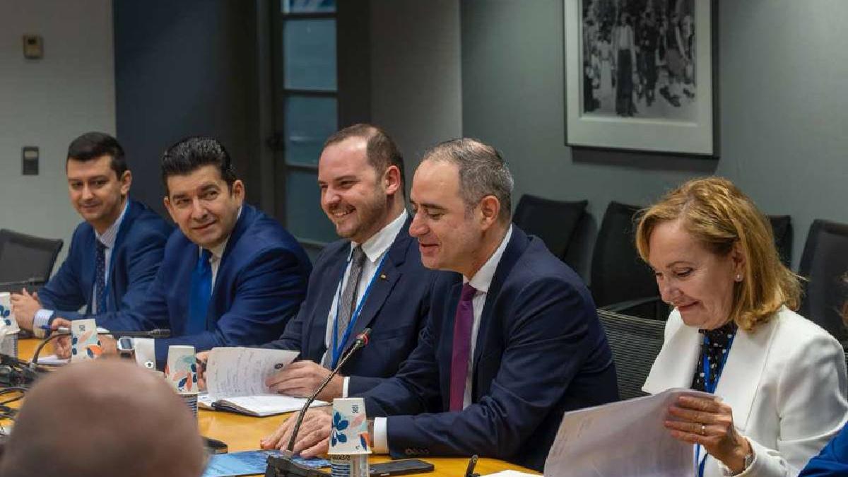 ministrul rogobete a avut o intalnire cu vicepresedintele bancii mondiale am punctat necesitatea construirii unui nou spital de arsi