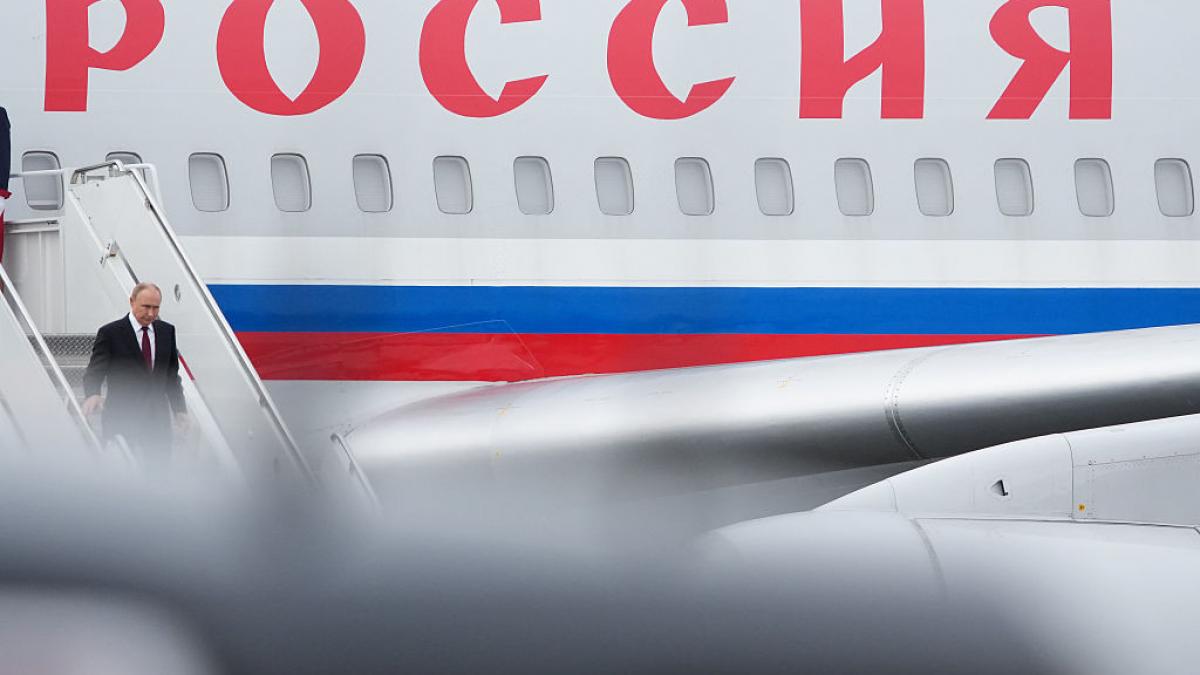 putin vrea sa se vada cu trump la budapesta dar pentru asta aeronava sa va trebui sa survoleze spatiul aerian al ue vreo problema