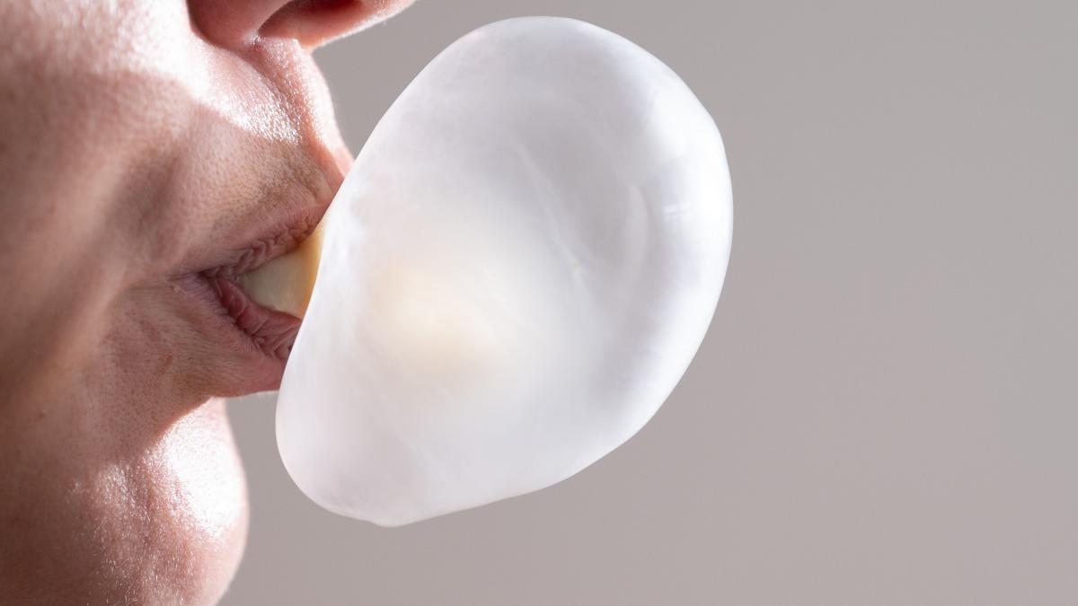 s a inventat guma de mestecat care detecteaza virusurile gripale in cateva minute cum functioneaza