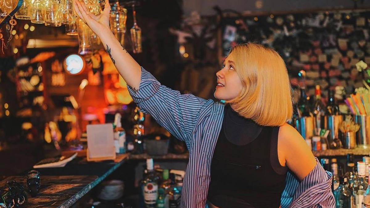 vera s a dus in thailanda ca sa fie top model apoi familia ei a primit un mesaj teribil am incinerat o