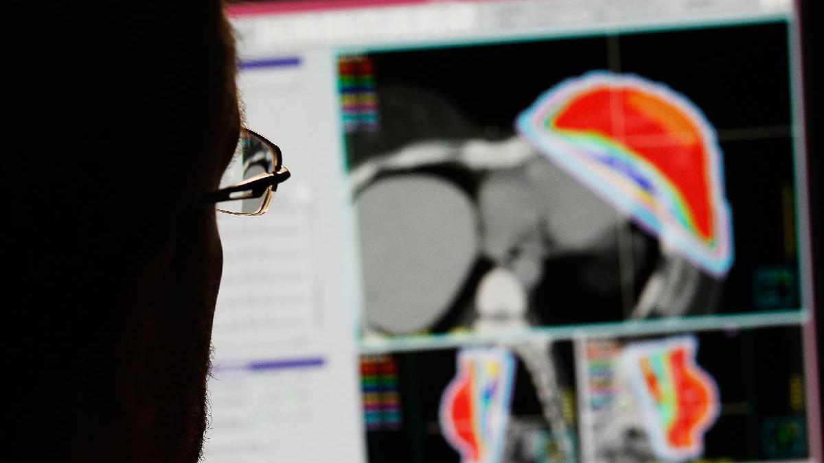 cercetatorii au inventat injectia inteligenta care micsoreaza tumorile de cap si gat in doar sase saptamani