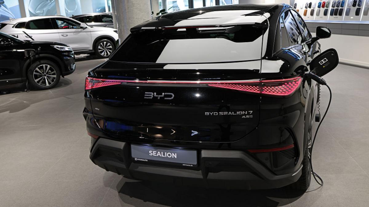 chinezii de la byd recheama in fabrica peste 115 000 de masini cea mai ampla actiunea a lor de acest gen ce modele sunt vizate