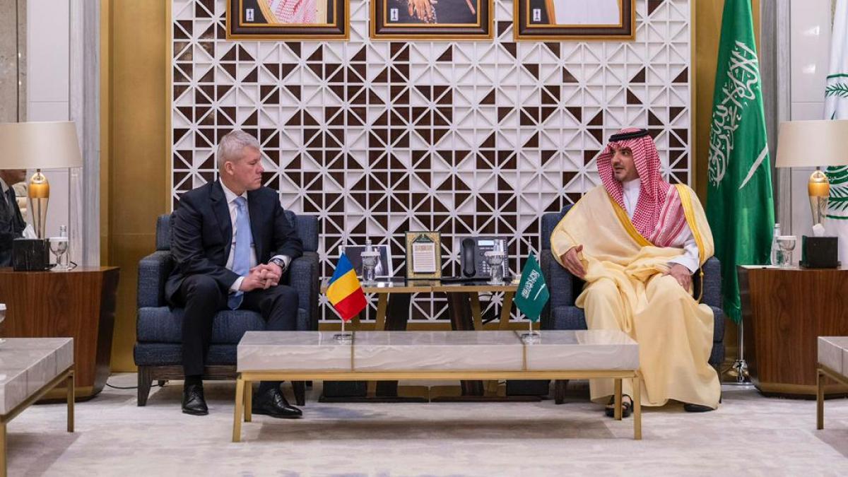 catalin predoiu primul ministru de interne roman care face o vizita oficiala in arabia saudita care este motivul