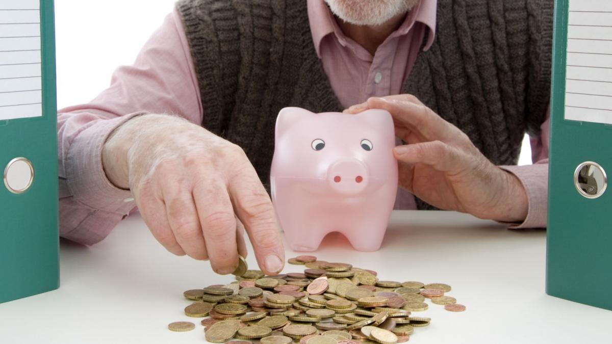 cum se calculeaza independenta financiara ce investitii trebuie sa ai ca sa nu mai traiesti din salariu