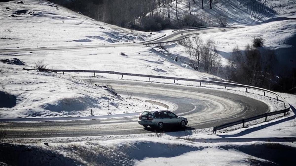 transfagarasanul si transalpina s au inchis de astazi 20 octombrie 2025 cnair anunta ce sectoare de drum sunt afectate de ninsori