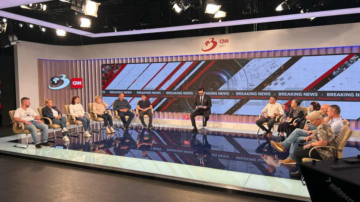 victimele exploziei din rahova sunt indignate ca guvernul vrea sa ii faca chiriasi nu au suflet