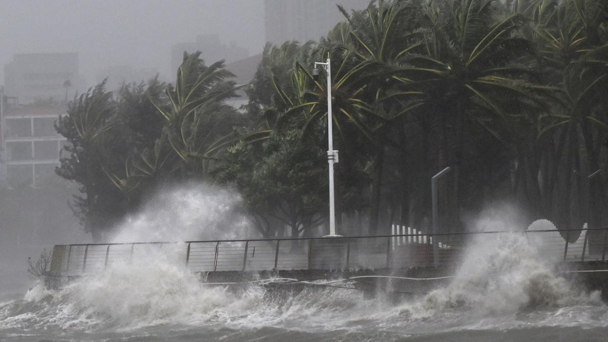 furtuna tropicala melisa ar putea declansa inundatii si alunecari de teren catastrofale in apropiere de sua risc mare de uragan