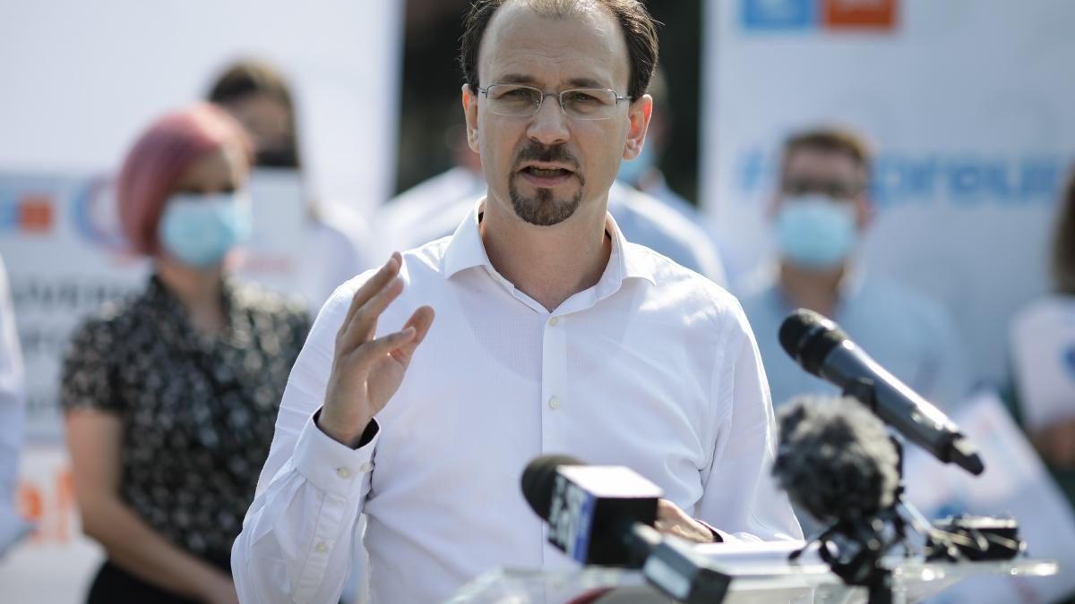 datoriile personale ale viceprimarului aur de la ploiesti au fost platite de primarie politeanu ii face plangere la parchet