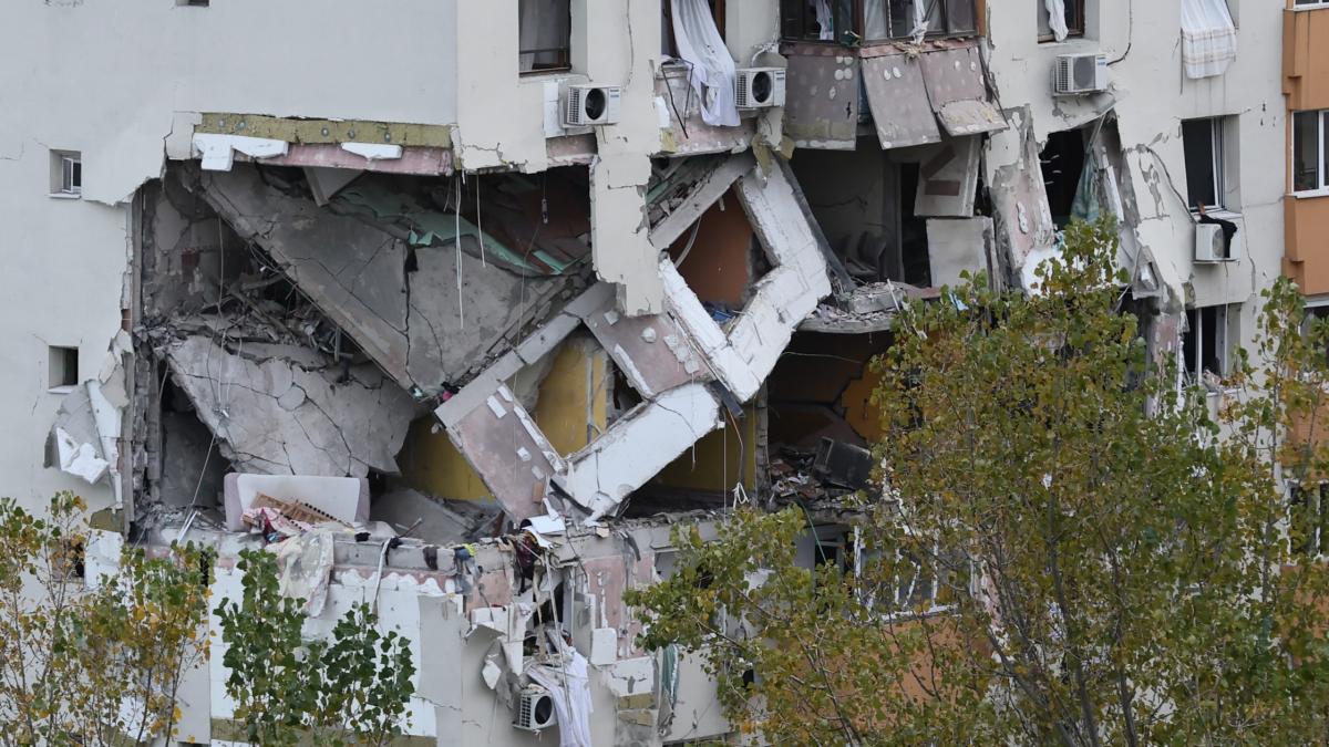 mesajul lui ilie bolojan pentru victimele exploziei din rahova nu poti sa ai pretentia sa vina guvernul sa plateasca tot