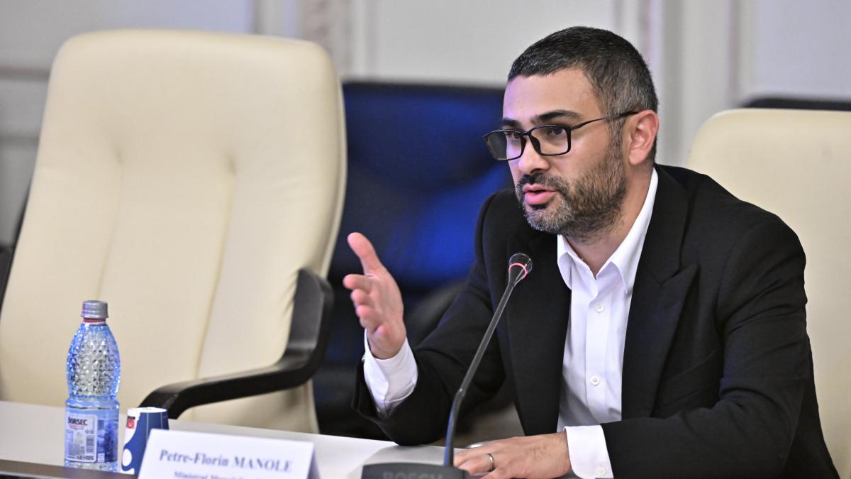 ministrul muncii cea mai mare pensie de magistrat in plata e 69 000 de lei brut adica 56 700 net