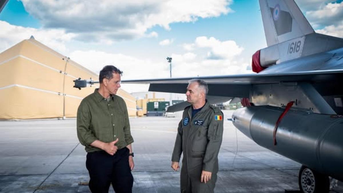 mosteanu a anuntat ca o noua escadrila f 16 fighting falcon intra in misiune sub comanda nato romania isi apara spatiul aerian