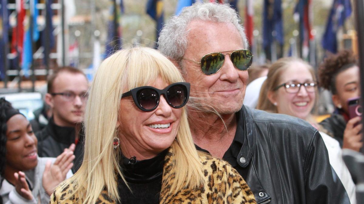 alan hamel spune ca a creat o clona ai a sotiei sale decedate suzanne somers atat de realista incat nu poate face diferenta