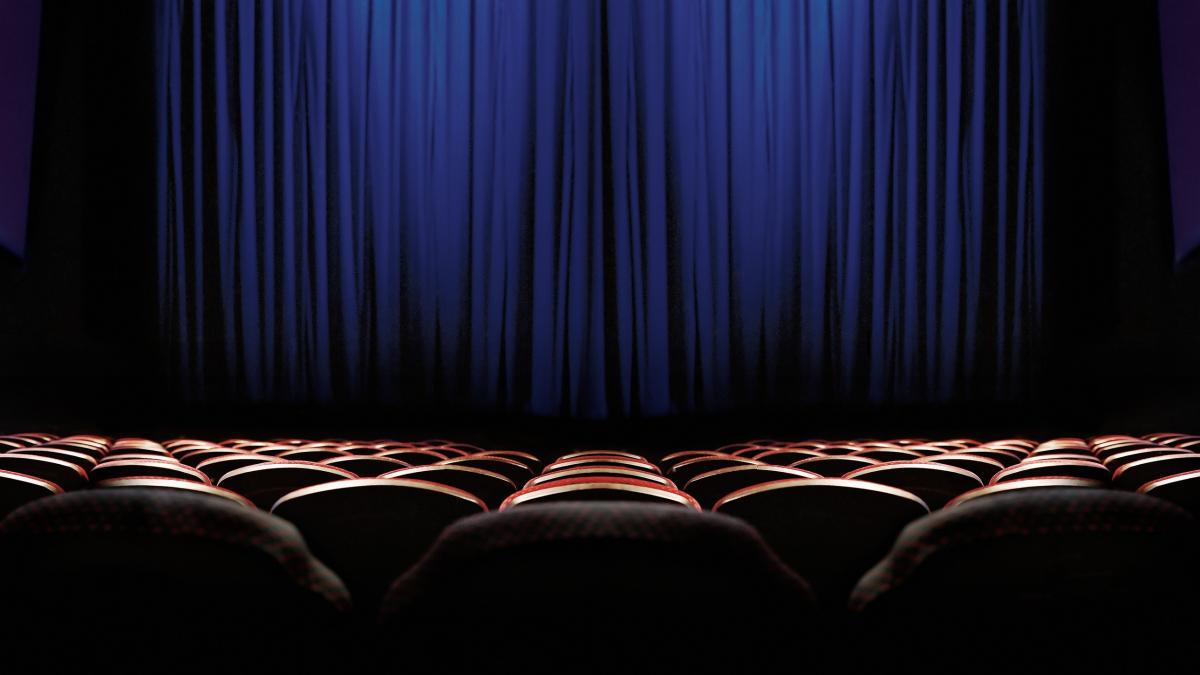 de ce ne uitam din ce in ce mai mult la filme de groaza exista multa furie teama si diviziune care se reflecta in cinema