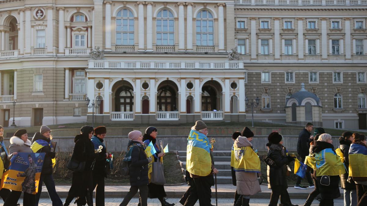 fostul consul general la odesa cere redeschiderea institutiei practic reprezinti romania in tot sudul ucrainei