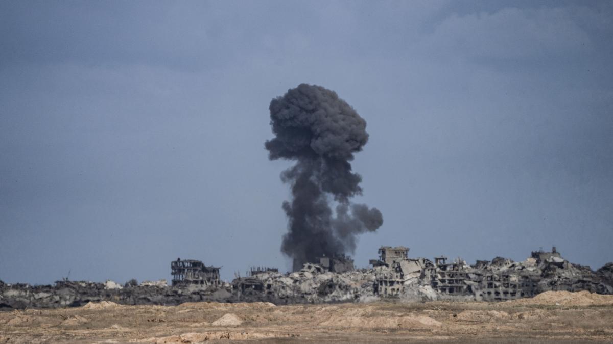 israelul a bombdardat gaza in timp ce trump declara la doha ca implementarea armistitiului din enclava avanseaza