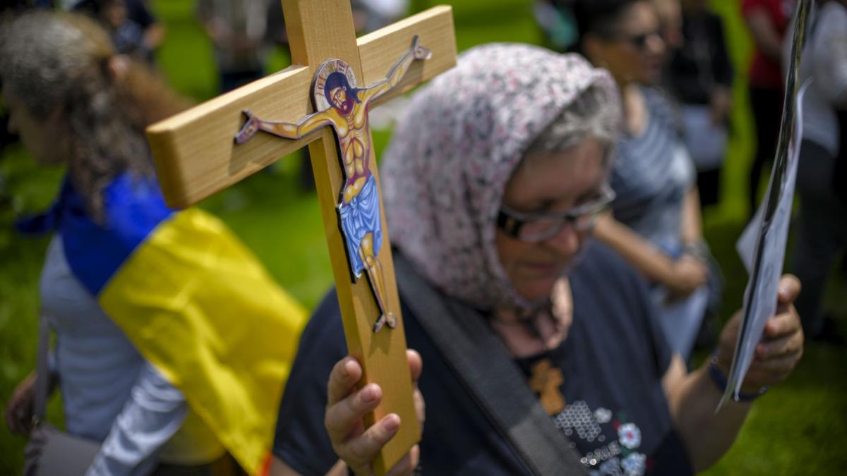 mosii de toamna pe 1 noiembrie 2025 semnificatia zilei ce se imparte si alte traditii