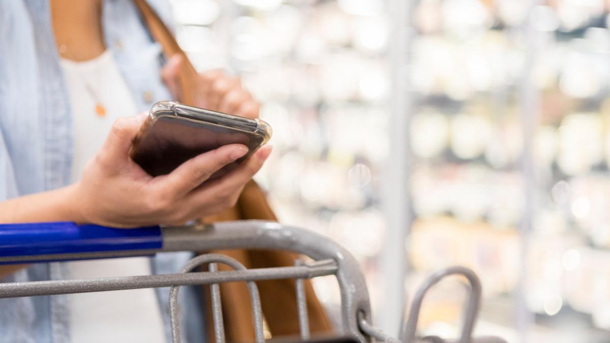 marile hipermarketuri sunt suspectate de practici comerciale neloiale consiliul concurentei a facut controale neanuntate