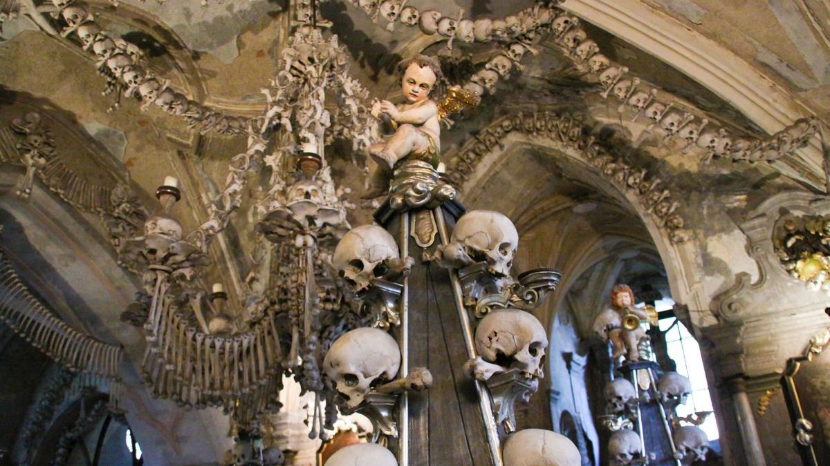 Sunt bizare, macabre și misterioase. 7 dintre cele mai înfricoșătoare locuri din lume, 3 sunt în Europa