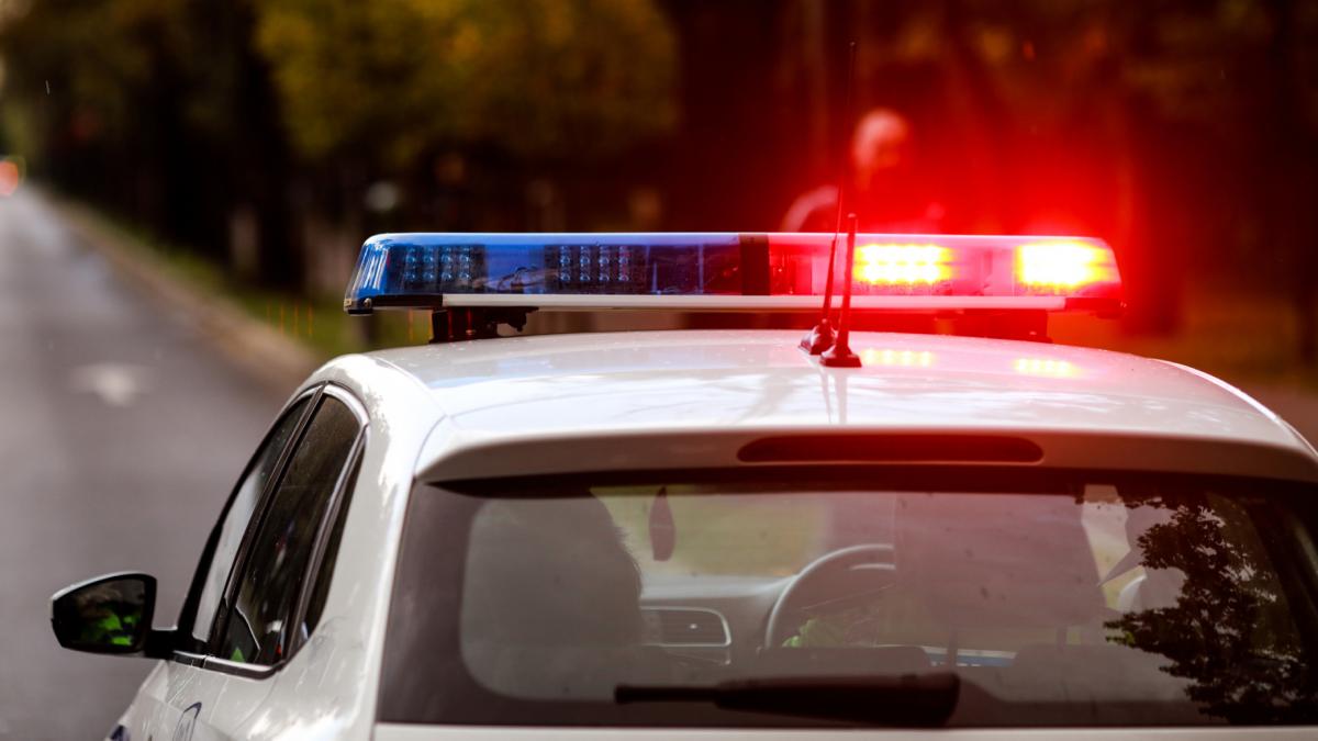 Un primar dintr-o comună ieşeană a fost reţinut pentru 24 de ore, după ce ar fi bătut doi minori