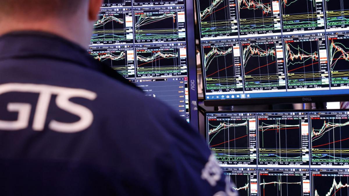 prima companie din lume a carei valoare de piata a depasit pragul de 5 000 de miliarde de dolari multumita inteligentei artificiale