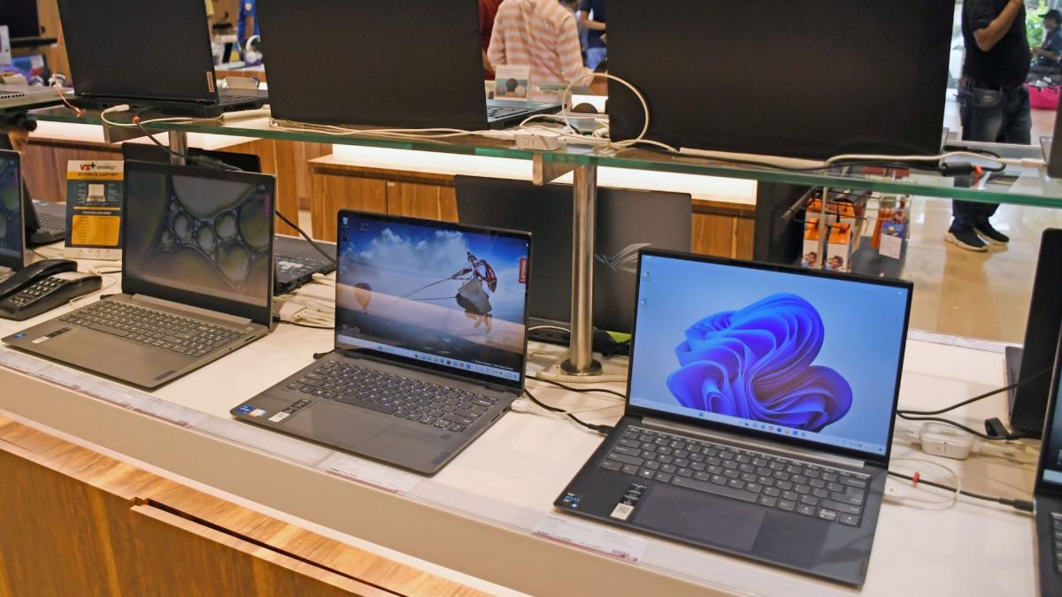 Vânzătorii care refuză să înlocuiască produsele neconforme riscă, de acum, amenzi uriașe. Sancțiunile ajung și de 25.000 de lei