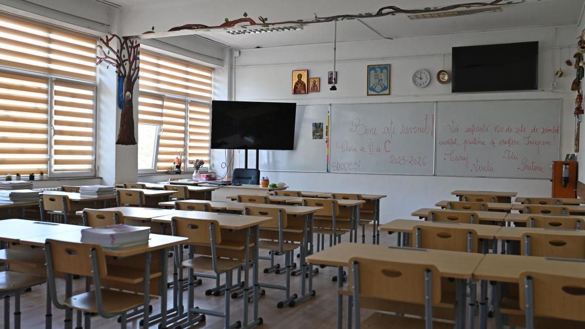 Consiliul Europei recomandă României să pună în aplicare un sistem de monitorizare a incidentelor rasiste şi anti-LGBT în şcoli