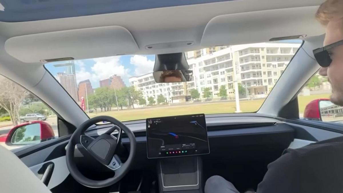 Şeful Uber anunţă că robotaxi-urile vor deveni o obişnuinţă pe străzile Europei. Care sunt primele ţări în care vor circula