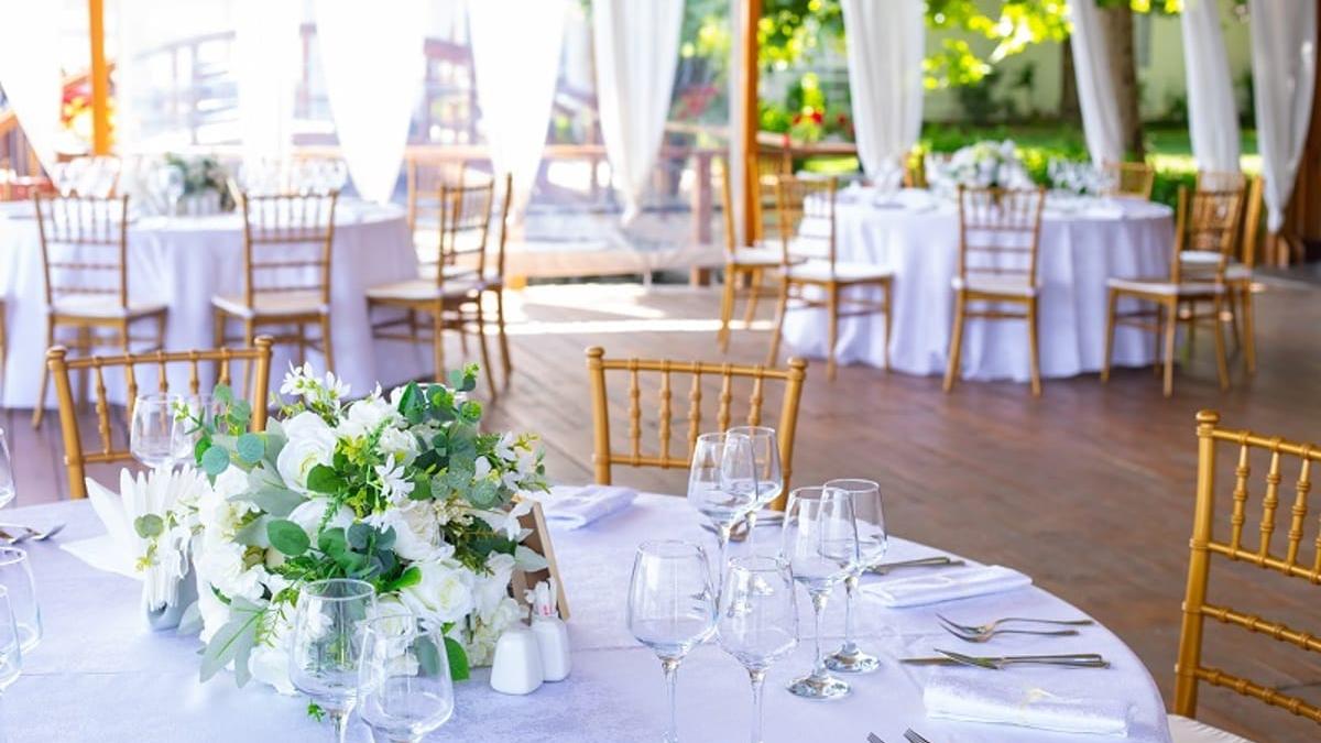 trendul nuntilor in natura prinde avant cernica events alegerea preferata a cuplurilor moderne din romania