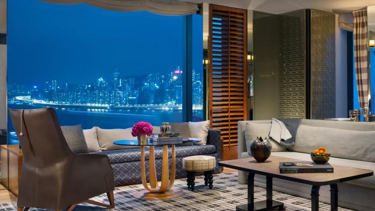 a fost ales cel mai bun hotel din lume o noapte aici costa mai mult decat un salariu minim in romania