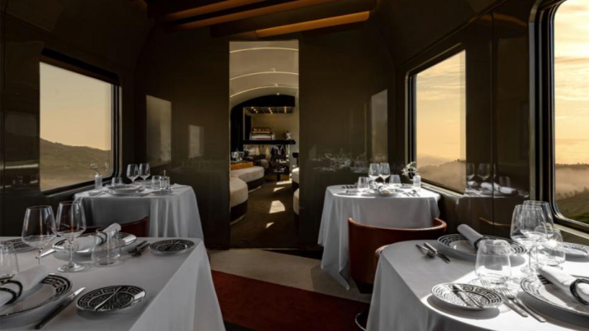 cum e sa fii pasager in dolce vita orient express totul despre o experienta de 24 de ore la bordul noului tren de lux al italiei