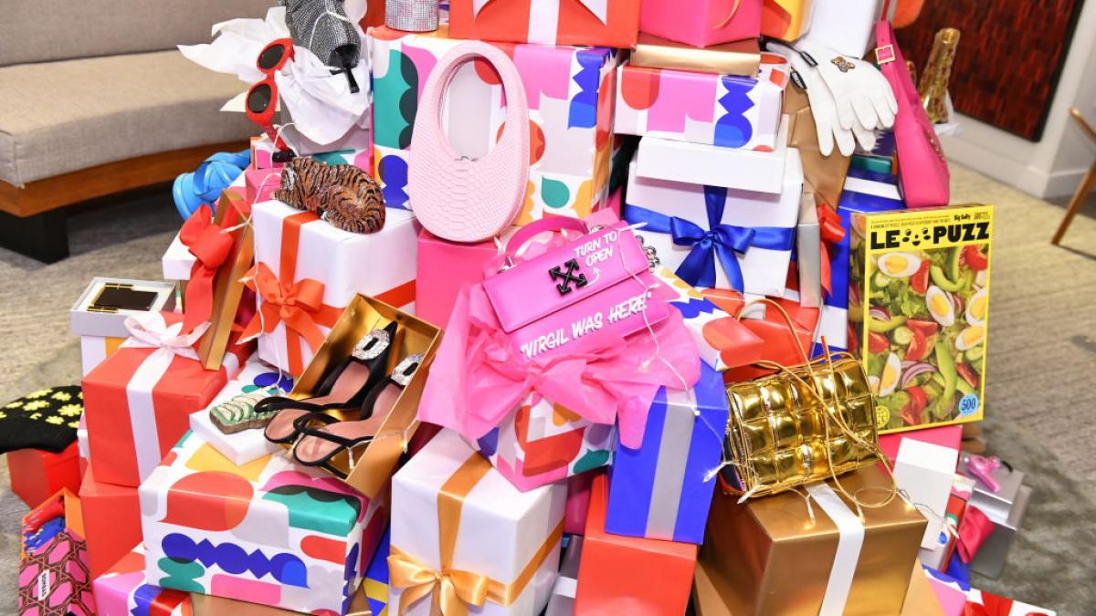 tarifele lui trump ar putea adauga 40 de miliarde de dolari la costurile de sarbatori ale americanilor