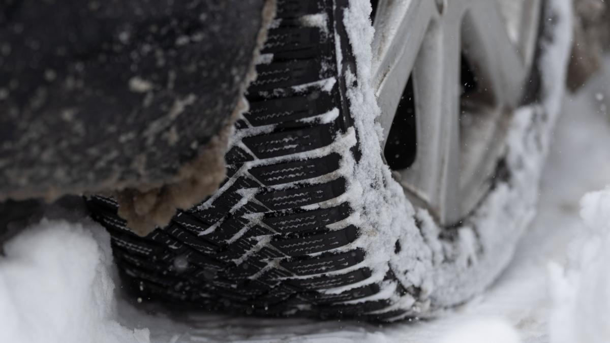 ce trebuie sa scrie pe cauciucurile de iarna cum recunosti o anvelopa buna de sezon