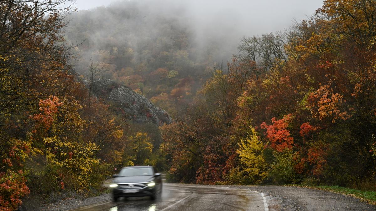 avertizare imediata de la anm cod galben de ceata meteorologii au anuntat si ploi in mai multe regiuni din tara