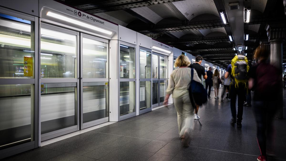 parisul a renuntat definitiv la biletele clasice de metrou ce trebuie sa stie localnicii si turistii