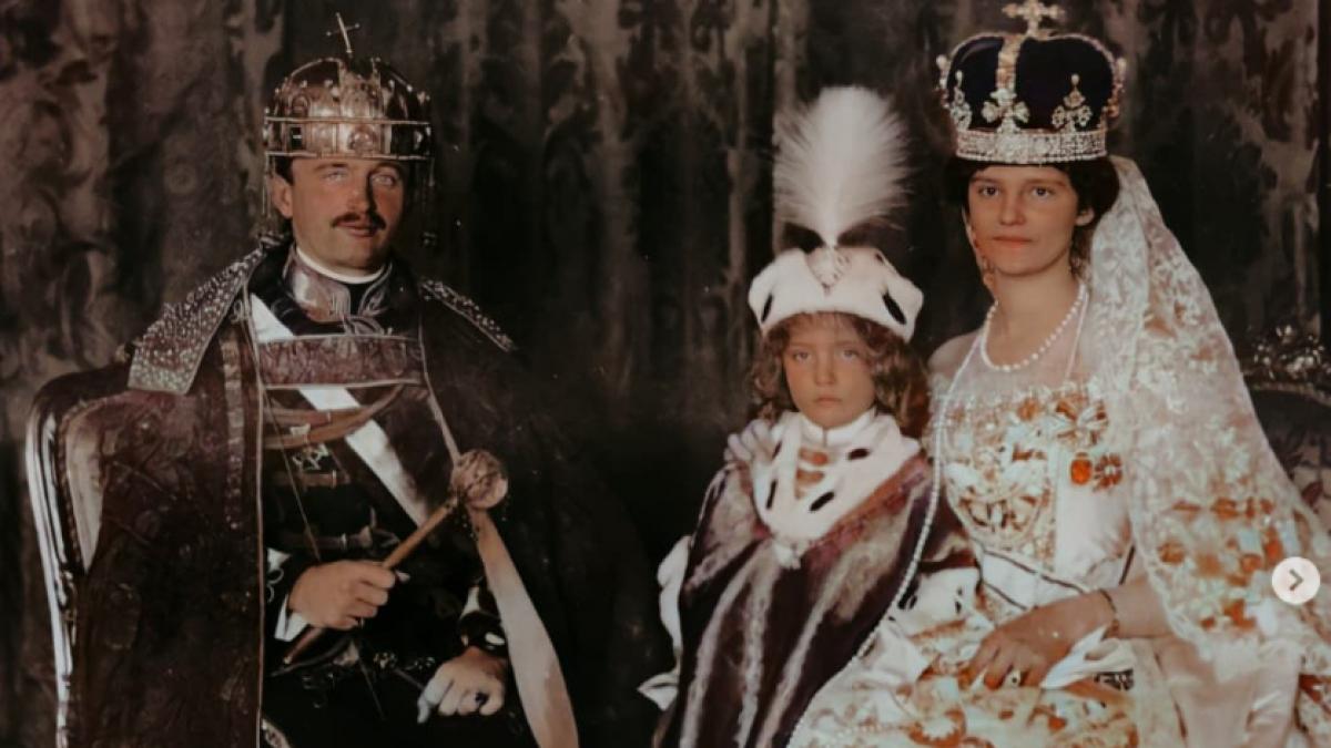 legendara comoara habsburgica a fost redescoperita in canada lipseste doar coroana imparatesei sissi